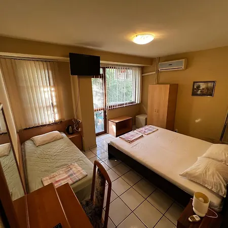 Dvete Brezi Gasthof 3*